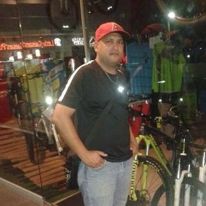 Meet your Posher, Luis fran